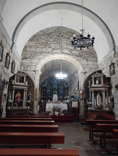 Camino Litoral 2 - Dzień 12. Wnętrze kościółka