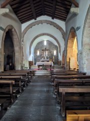 Camino Frances - Dzień 4. Wnętrze kościoła Santa Maria la Real